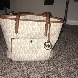 Tan Michael Kors Tote!!